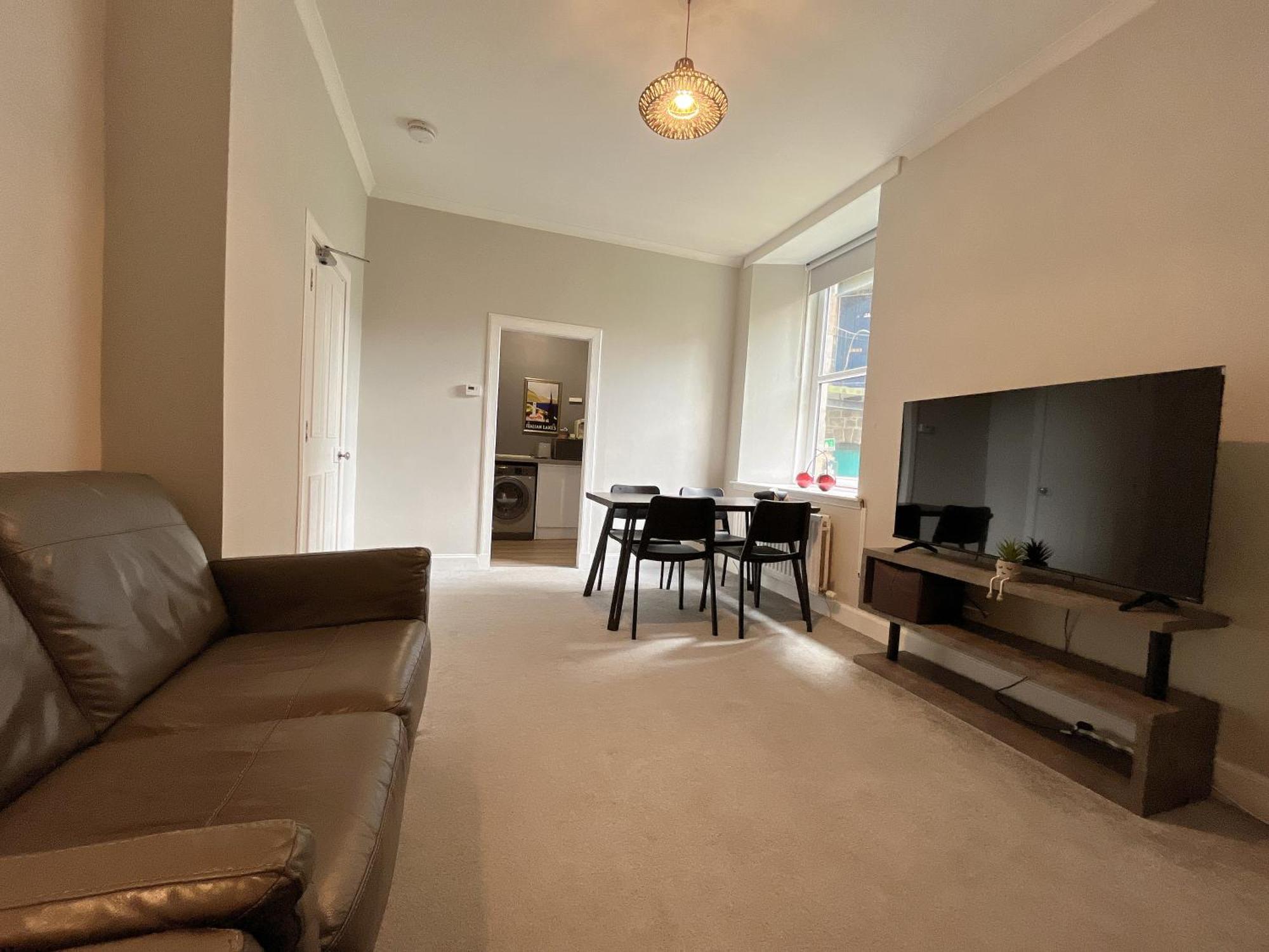 Two Bed Apartment Эдинбург Экстерьер фото